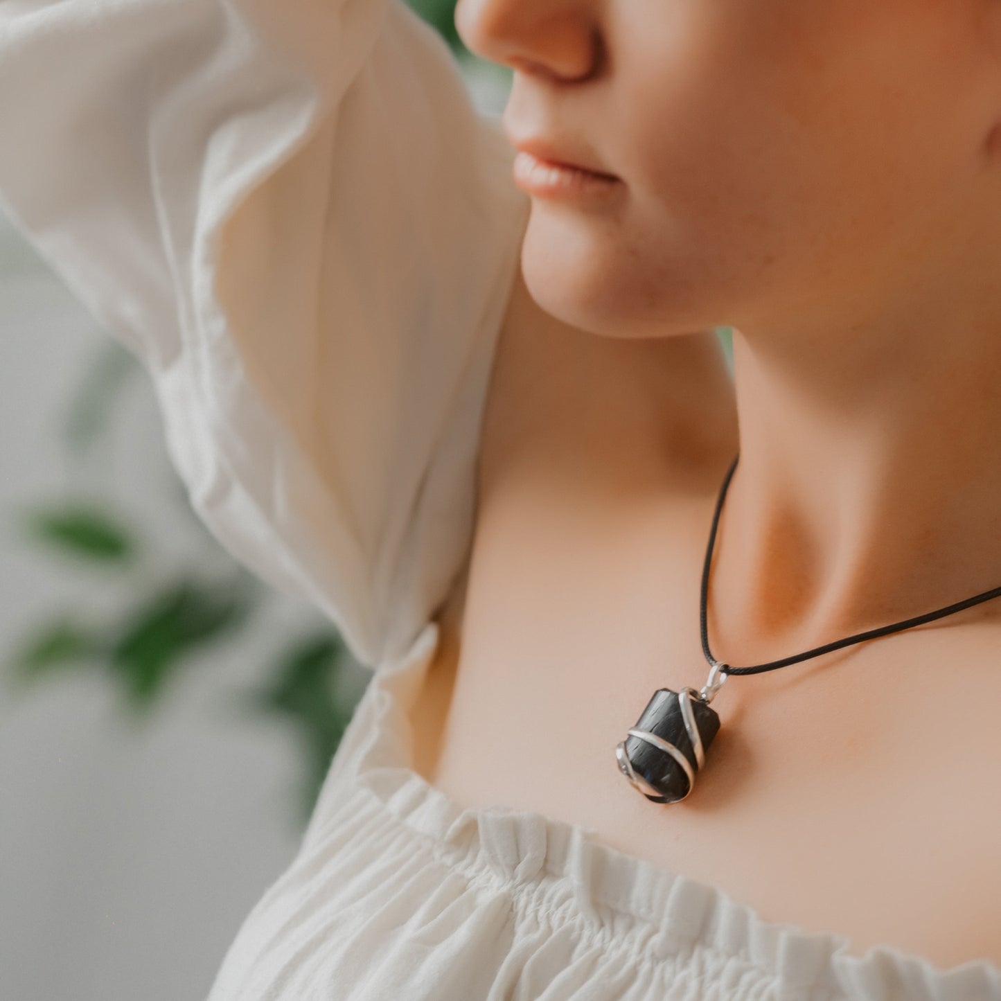 Raw Black Tourmaline Crystal Healing Pendant Necklace - Premium Carrying Pouch - Crystal Gifts for Women